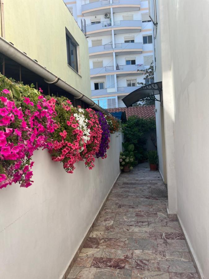 Guesthouse Cami Durrës 外观 照片