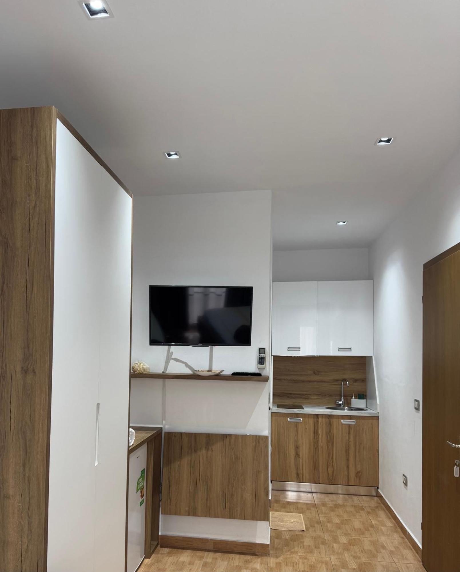 Guesthouse Cami Durrës 外观 照片