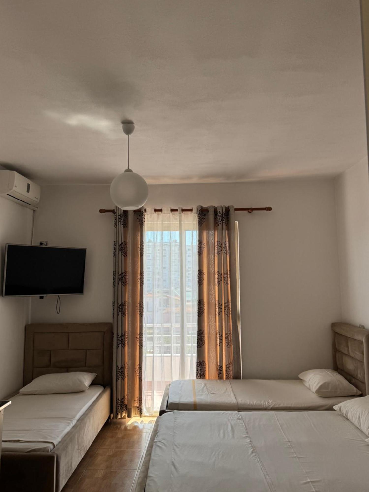 Guesthouse Cami Durrës 外观 照片